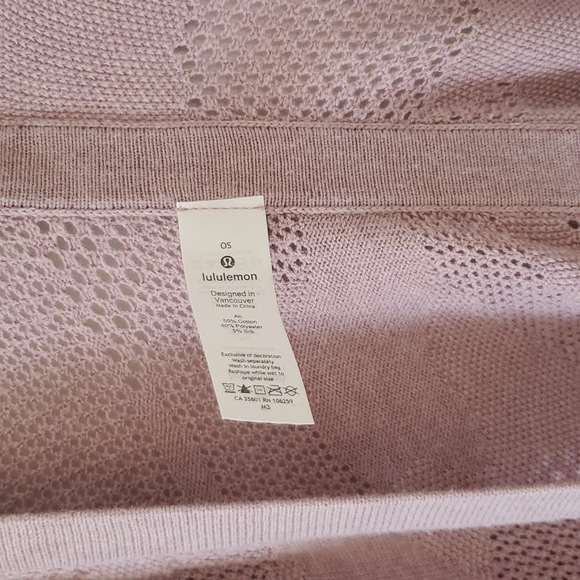 Lululemon Find Your Light Wrap - Picture 4 of 12